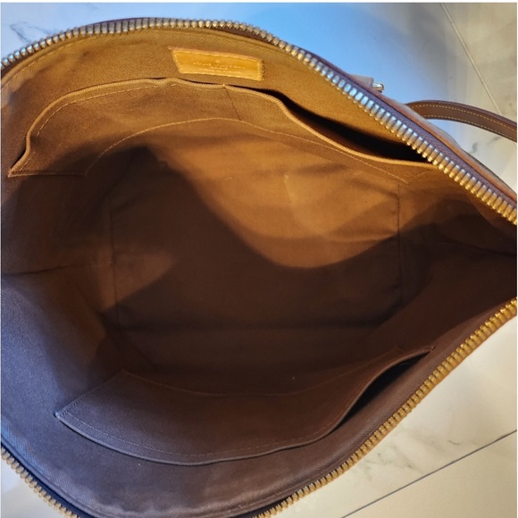 Louis Vuitton Palermo PM - Picture 13 of 15